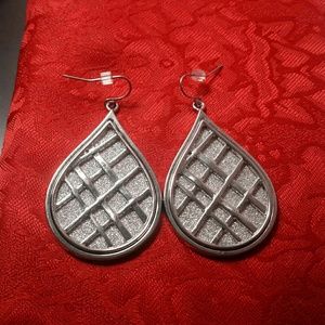 ⭐2 for $10⭐Fashion earrings